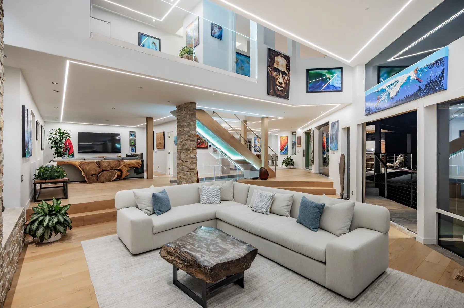 2516 San Elijo Ave