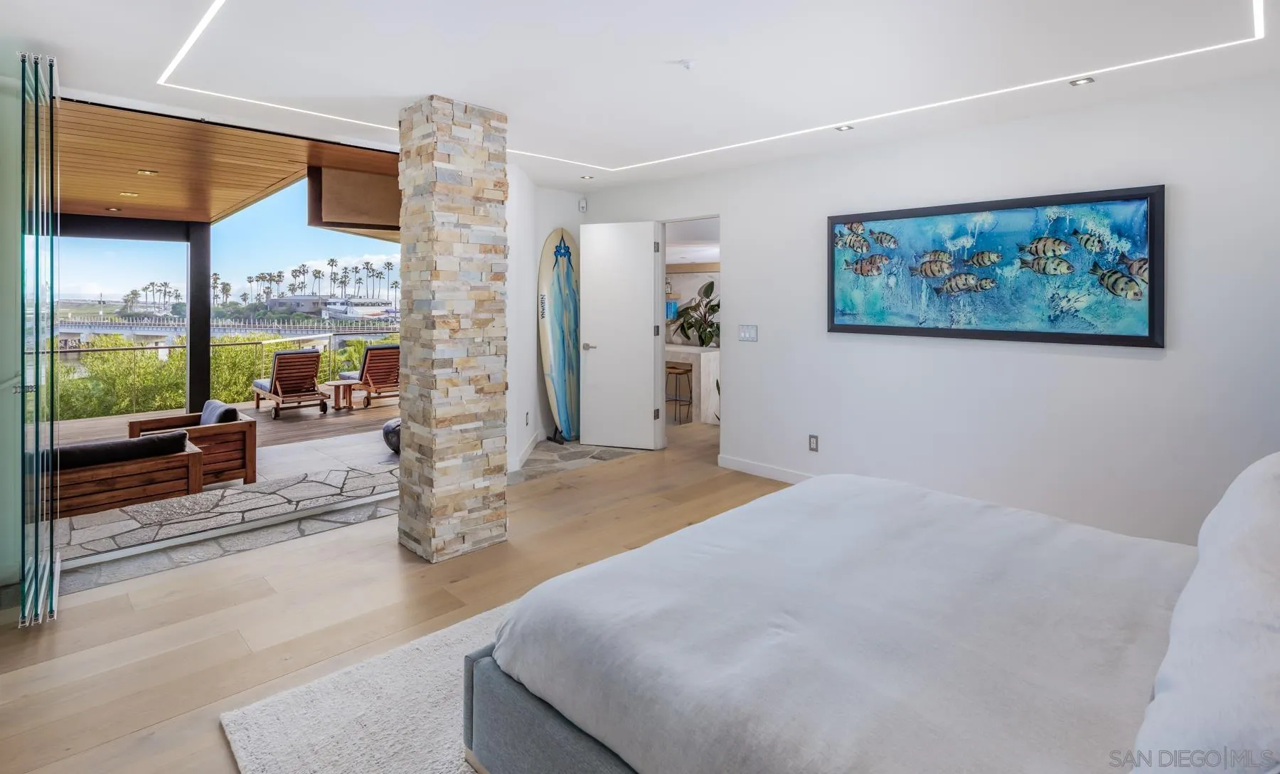 2516 San Elijo Ave