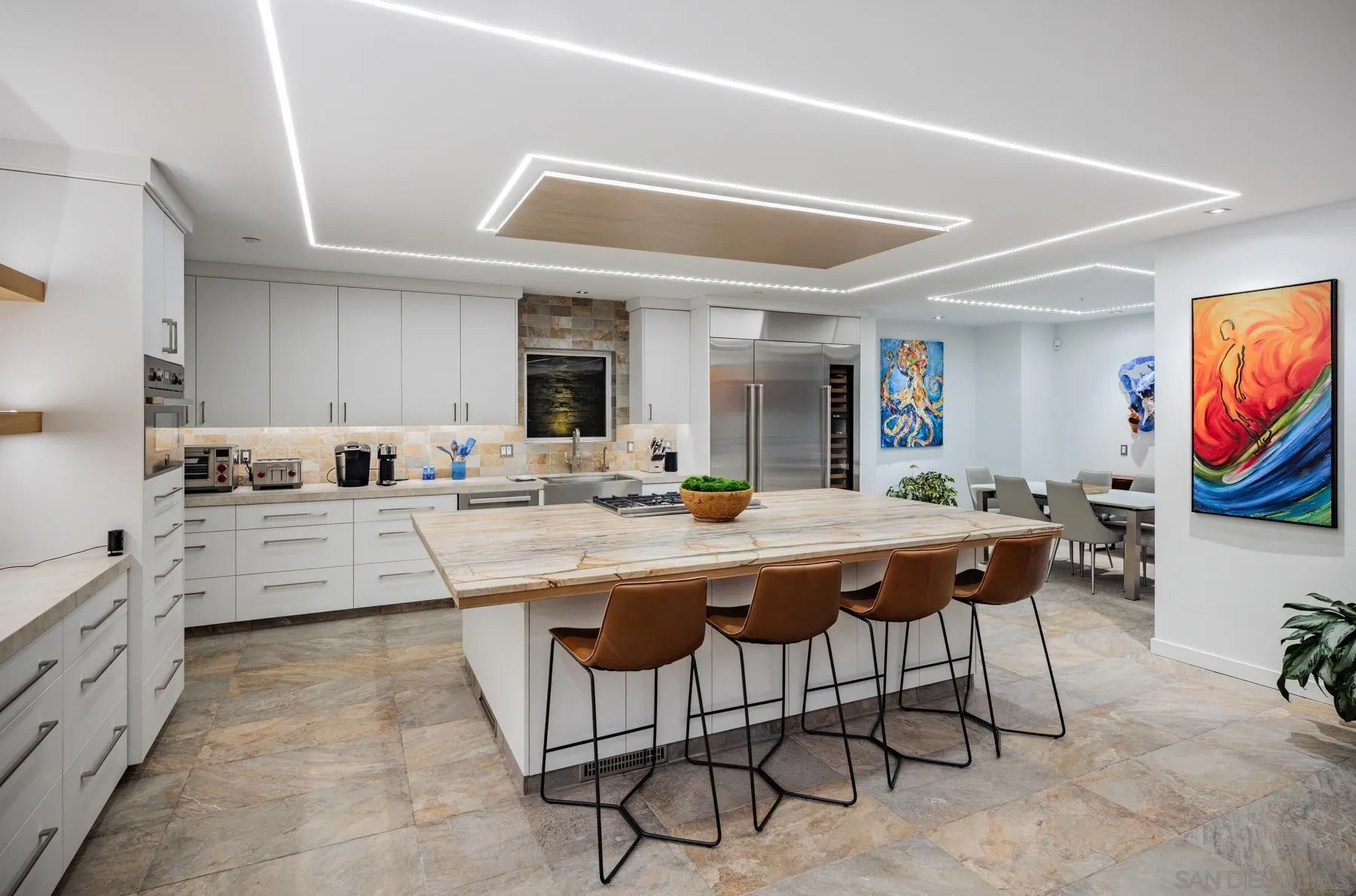 2516 San Elijo Ave