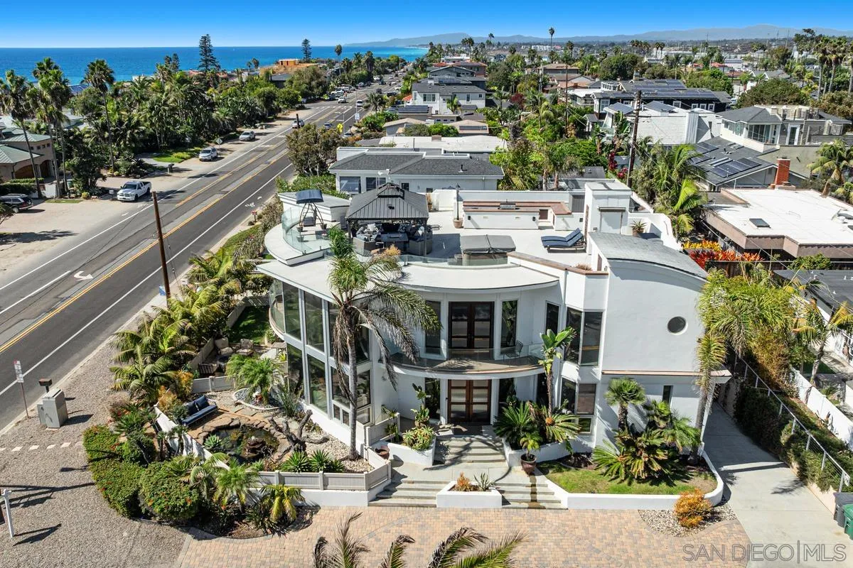 5390 Carlsbad Boulevard