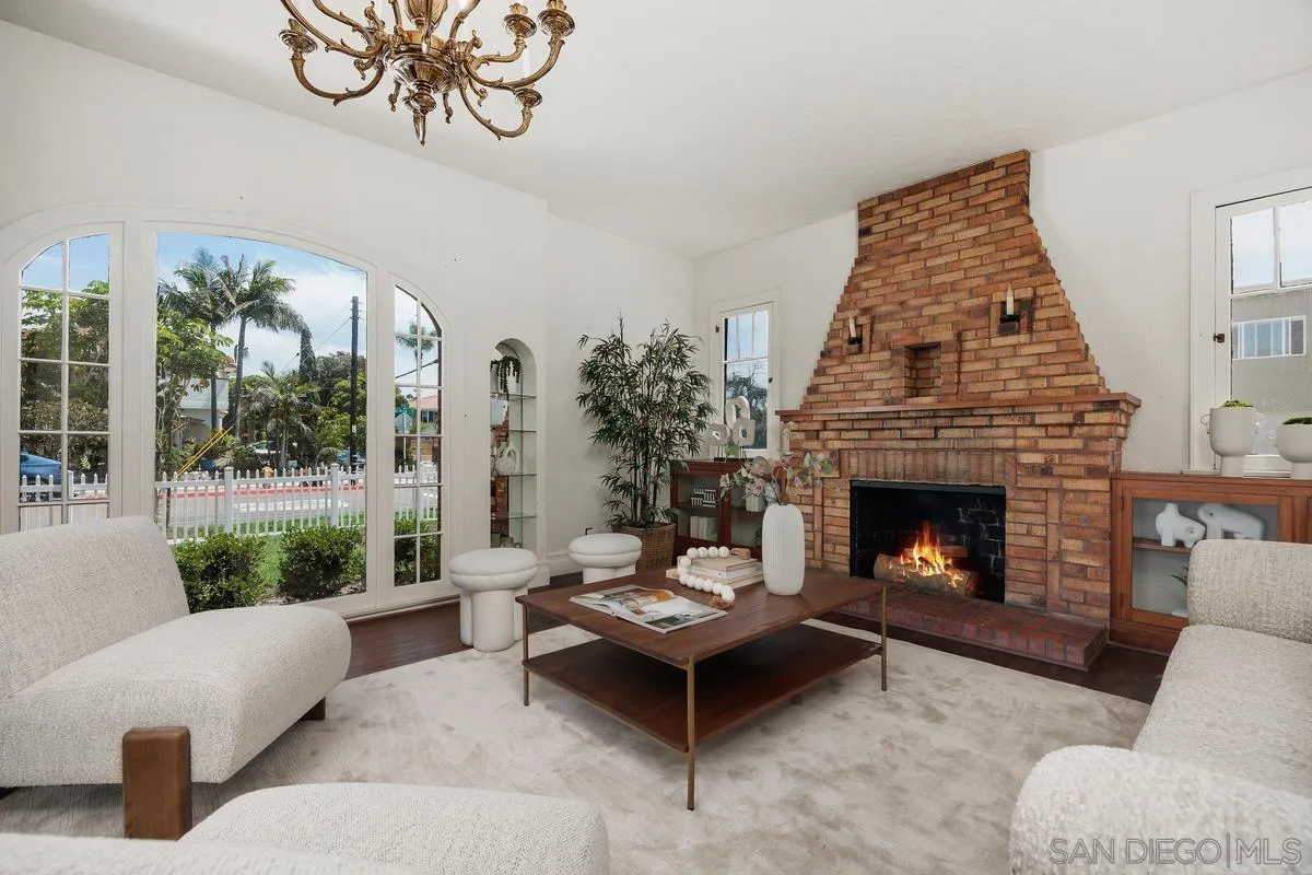 304 La Veta Ave