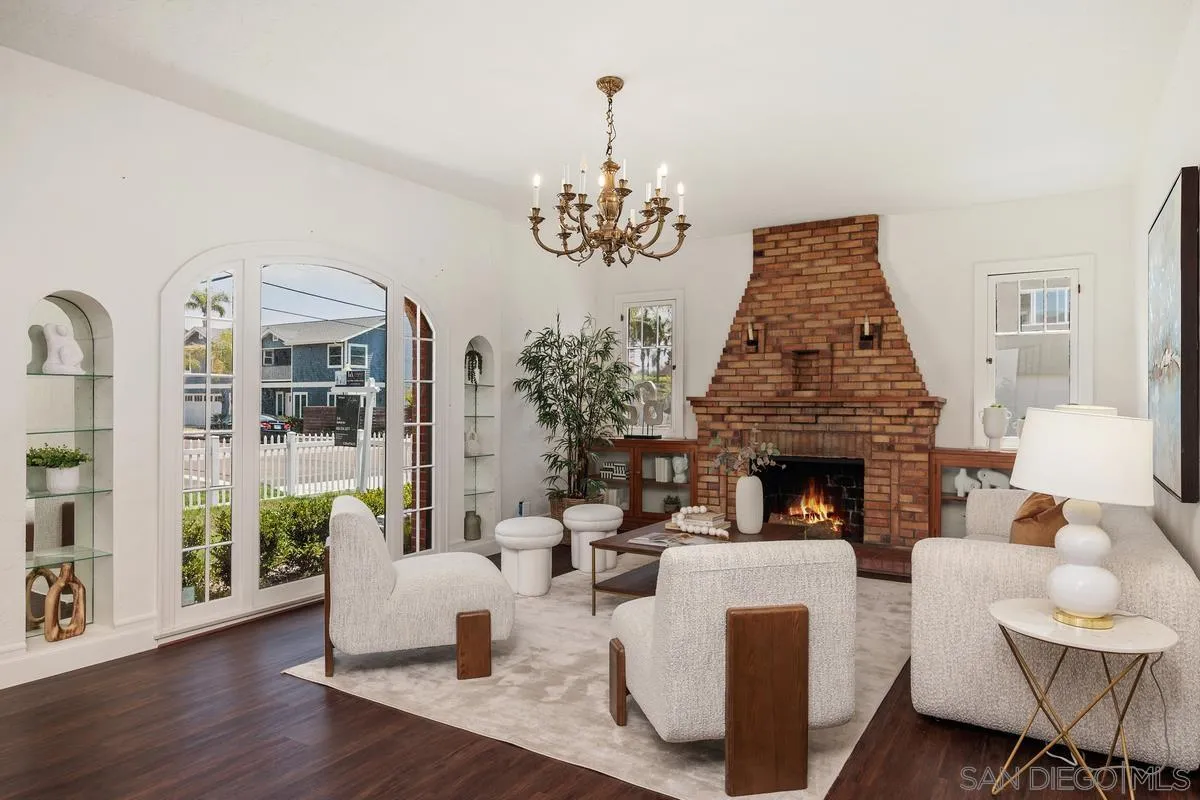304 La Veta Ave