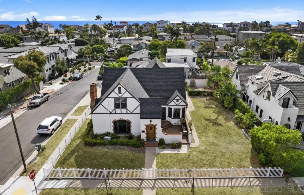 304 La Veta Ave