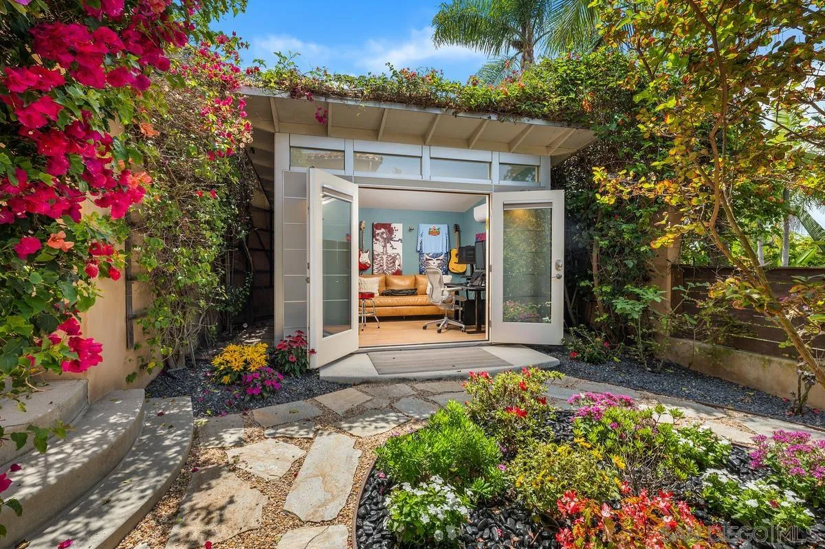 2171 Del Mar Heights Rd