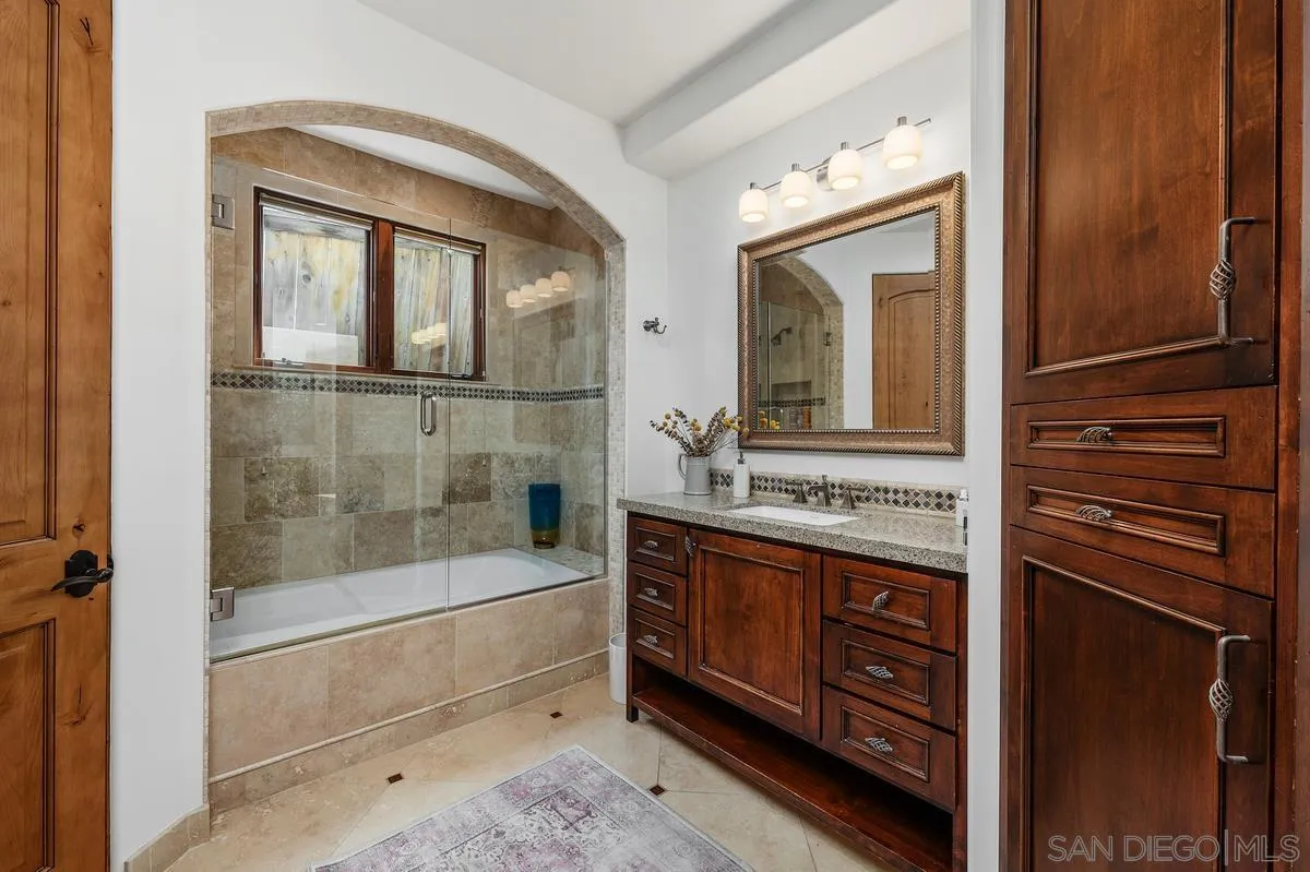 2171 Del Mar Heights Rd