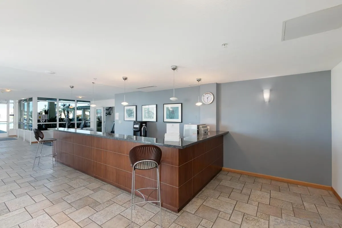 850 Beech St Unit 203