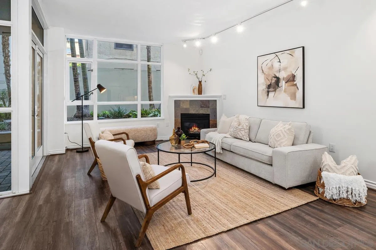 850 Beech St Unit 203