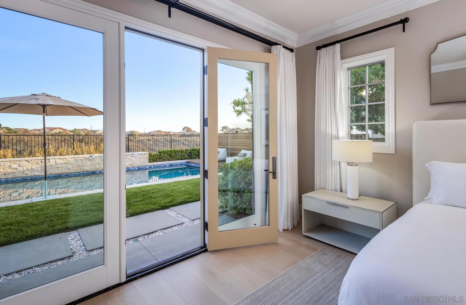 10871 Cadence Isle Ct