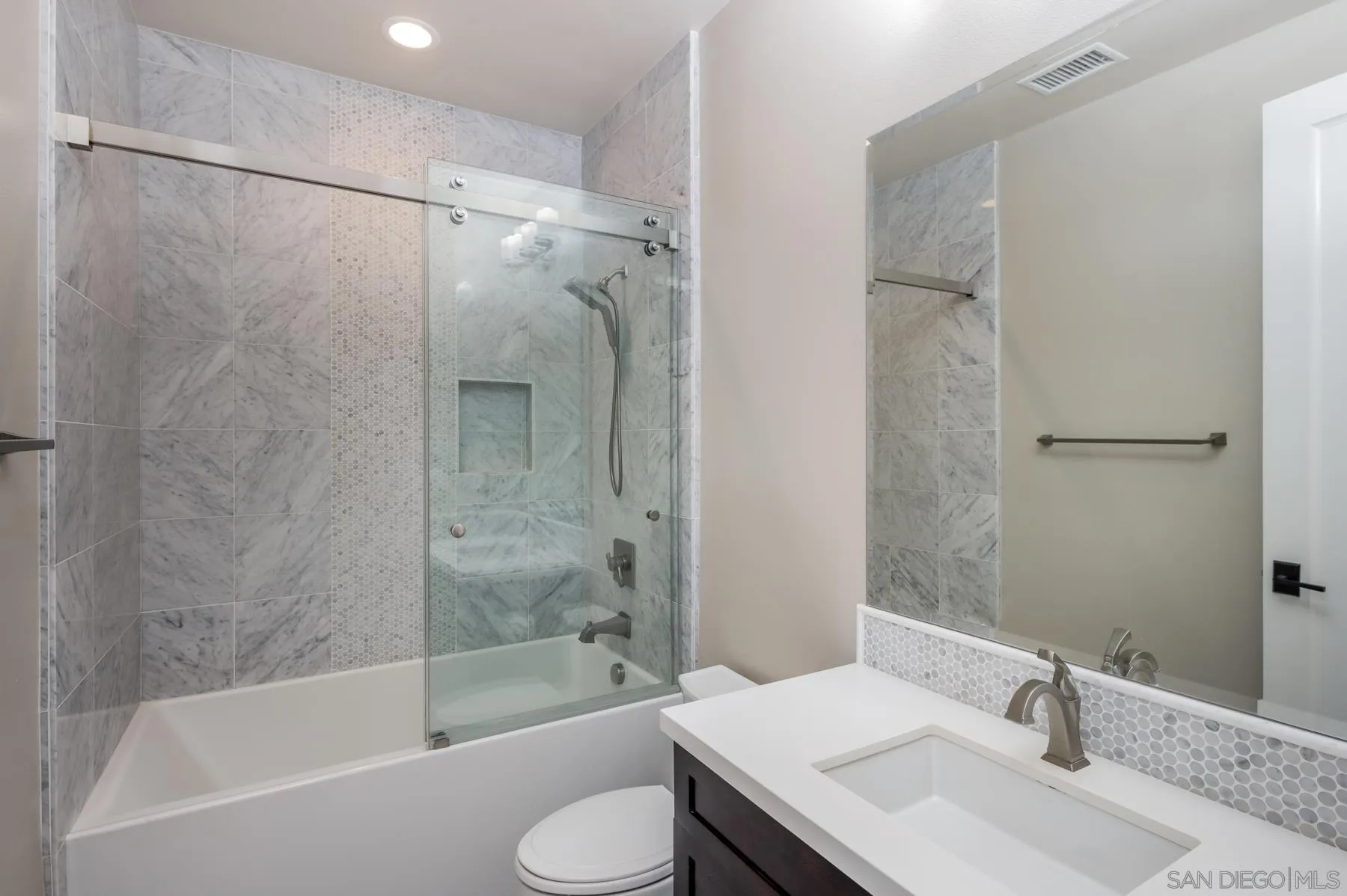 10871 Cadence Isle Ct