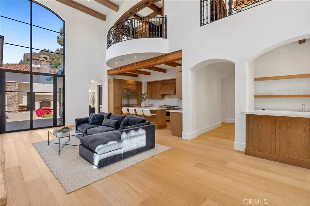 15931 Via De Santa Fe