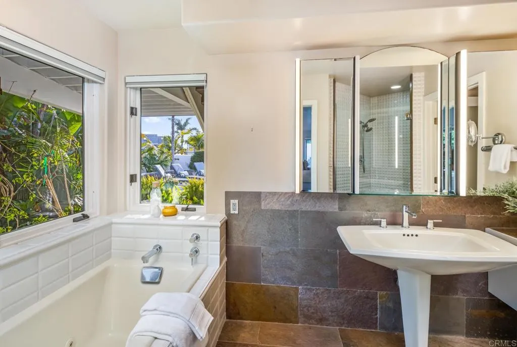 1616 Rubenstein Drive