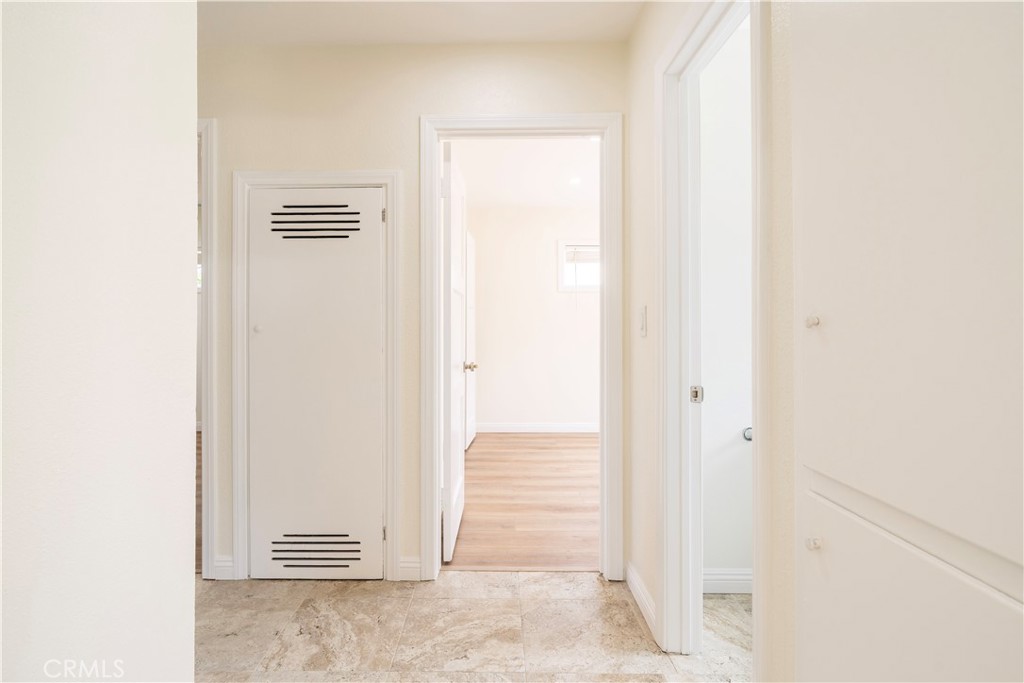 5402 N Fairvalley Avenue