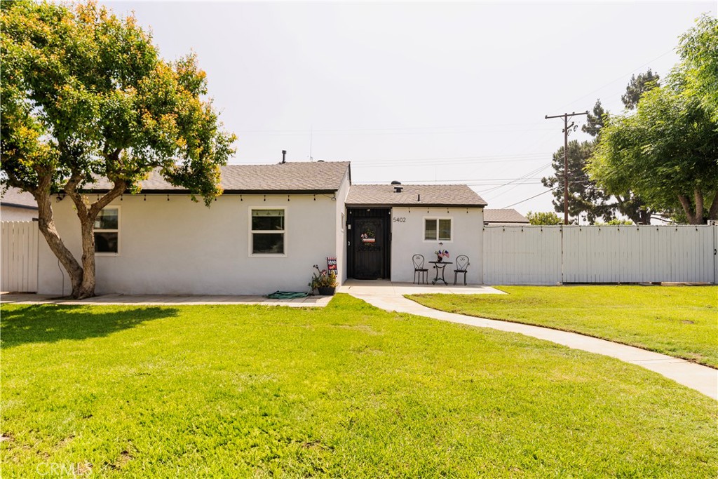 5402 N Fairvalley Avenue