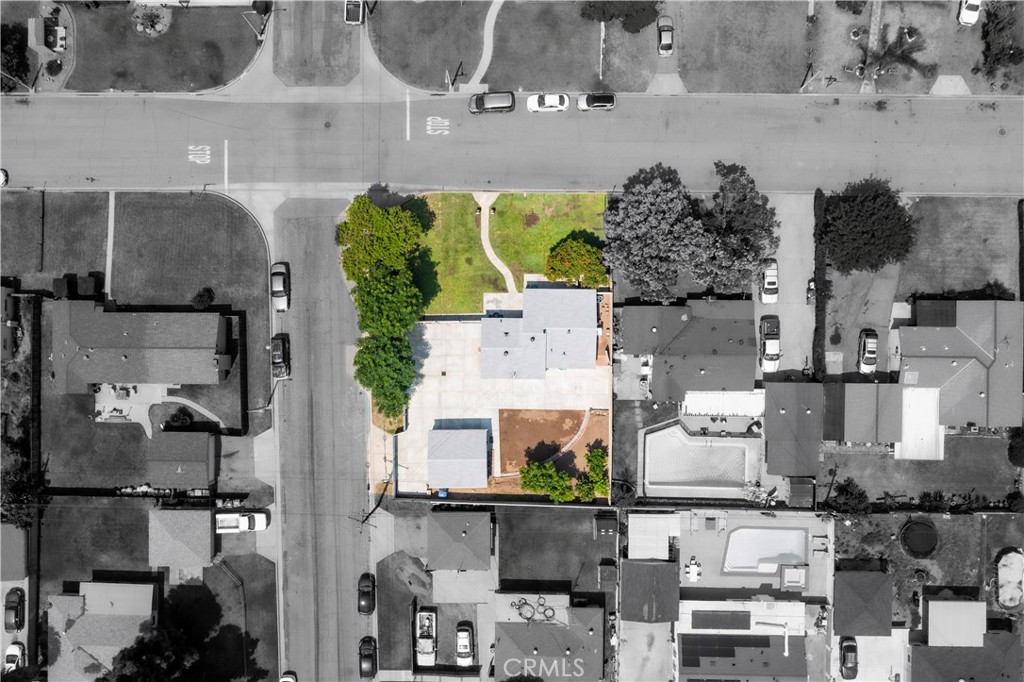 5402 N Fairvalley Avenue