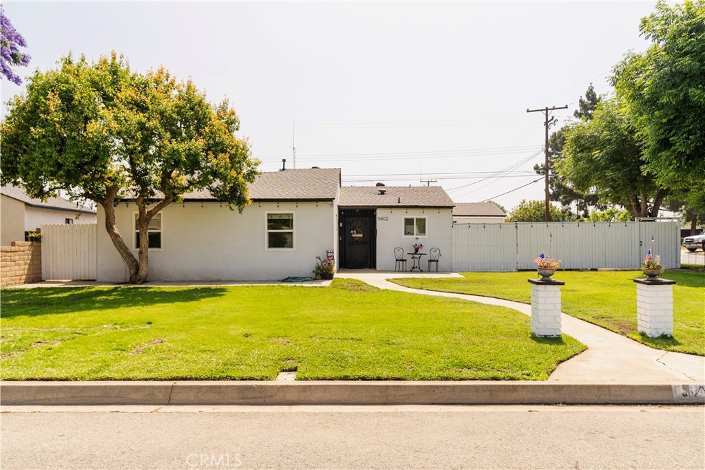 5402 N Fairvalley Avenue