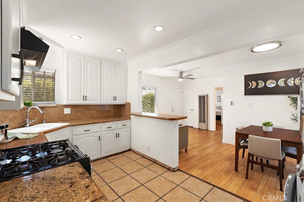 2820 S La Brea Avenue