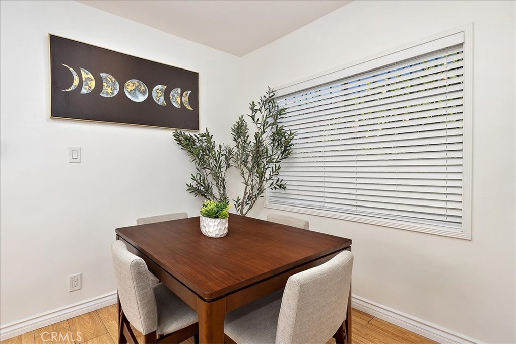 2820 S La Brea Avenue