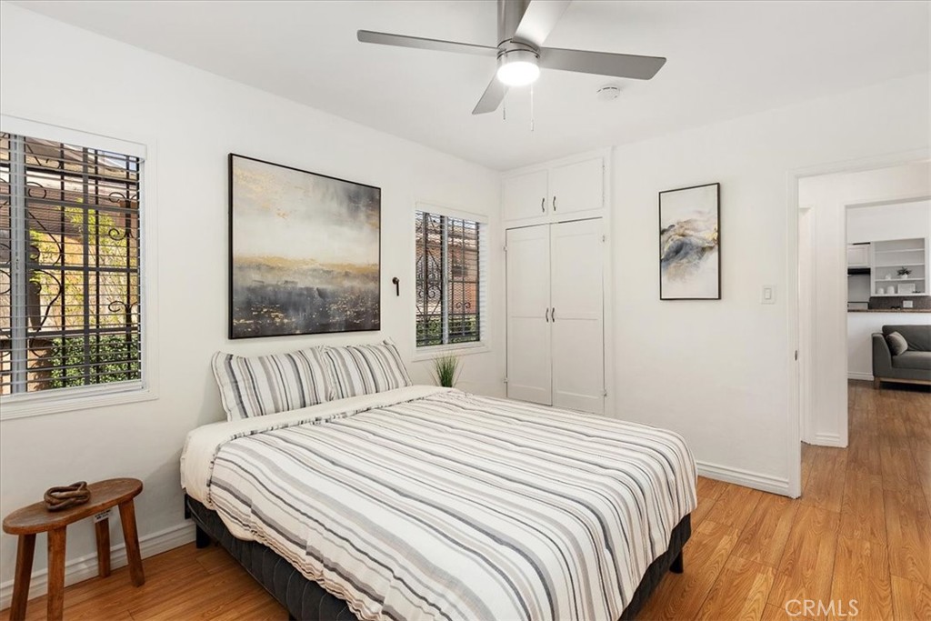 2820 S La Brea Avenue