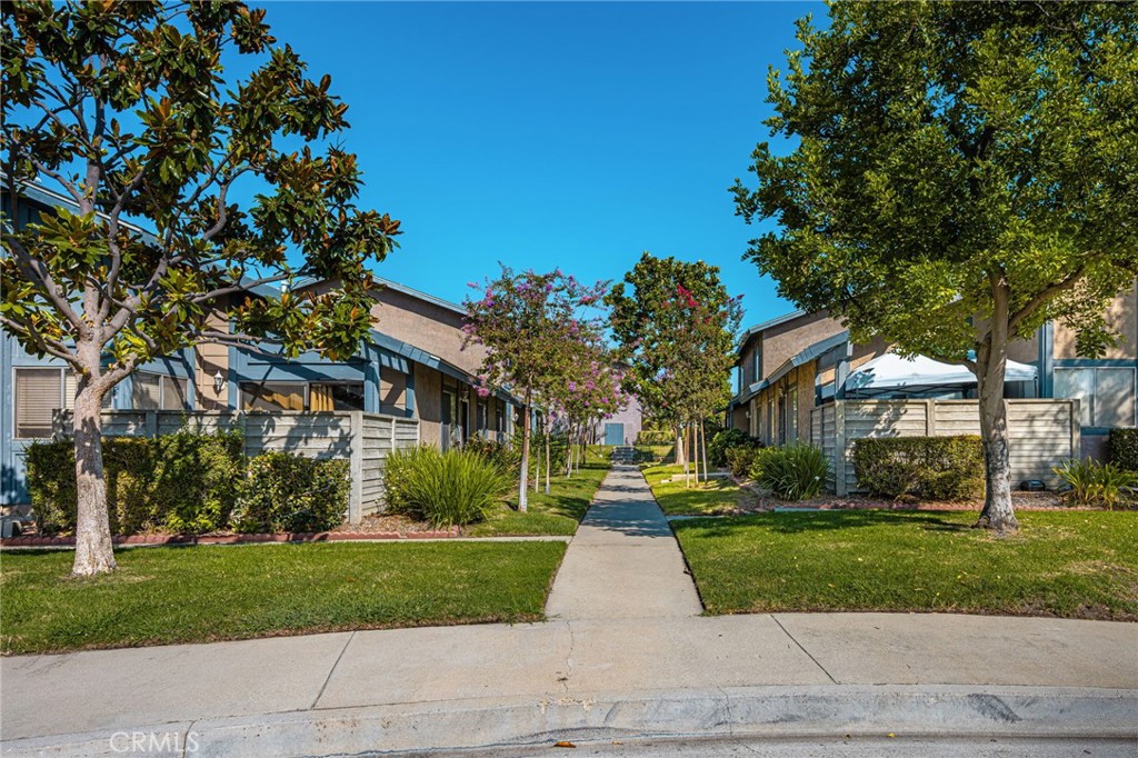 860 Windwood Drive