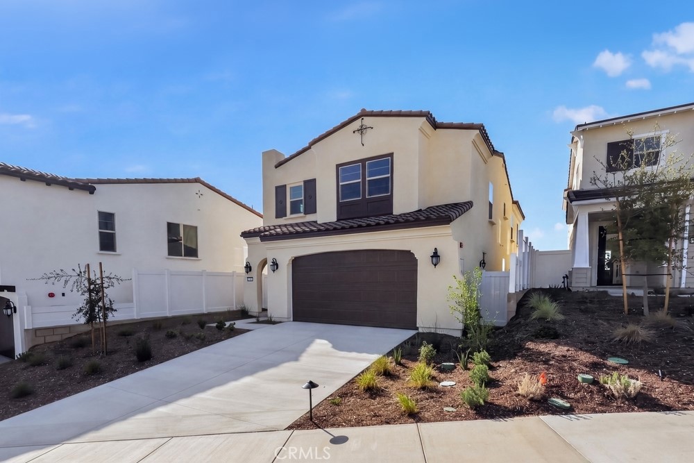 456 Citrus Oak Road