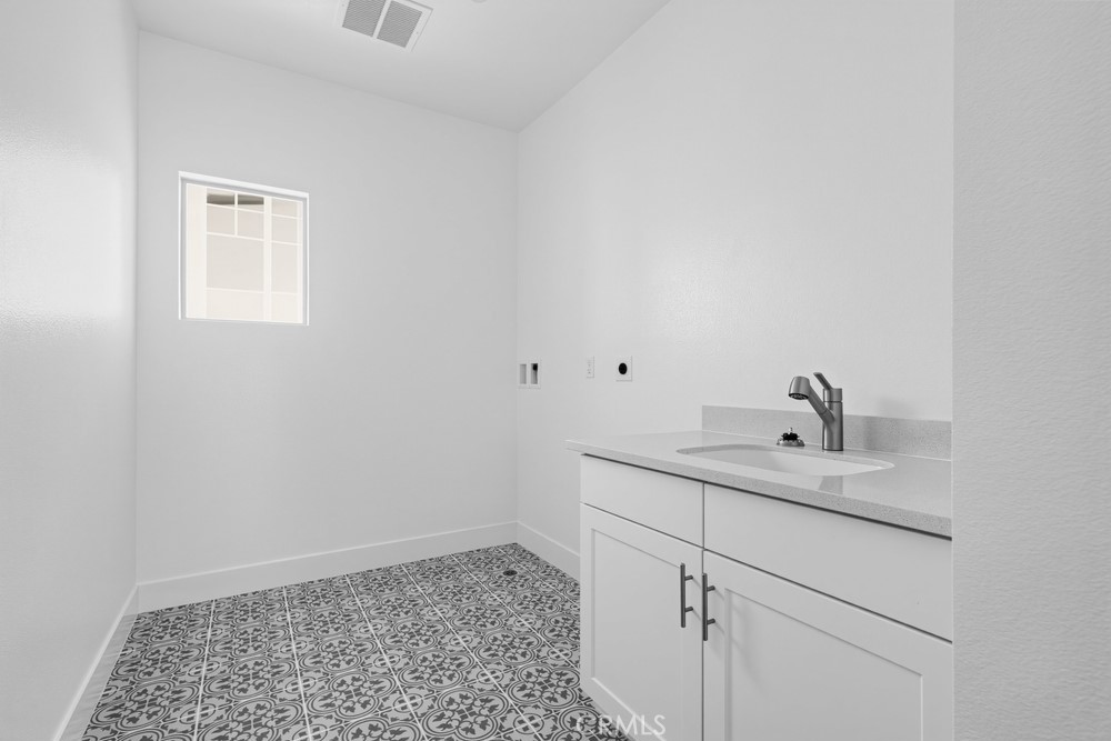 456 Citrus Oak Road
