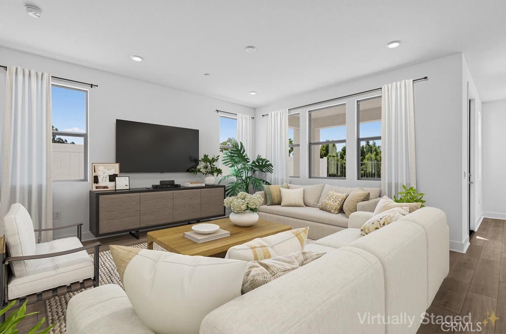 456 Citrus Oak Road