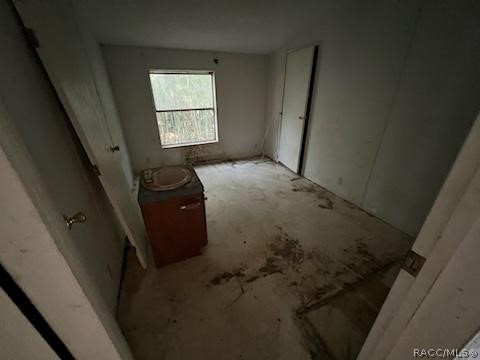 6467 W Linden Drive