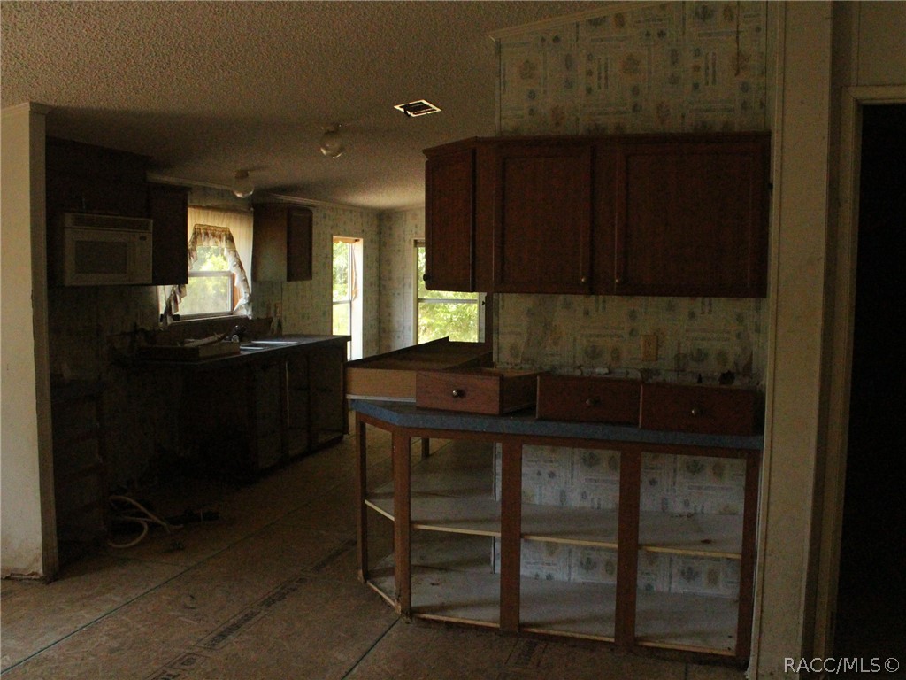 6467 W Linden Drive