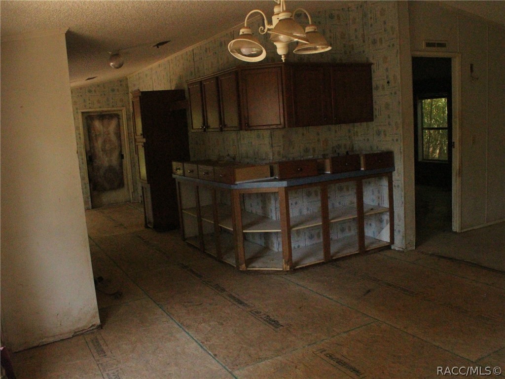 6467 W Linden Drive