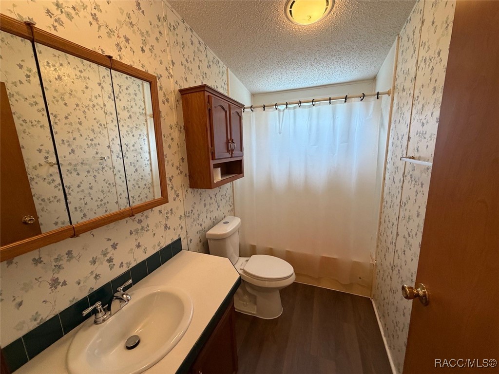 3241 S Edgeworth Terrace