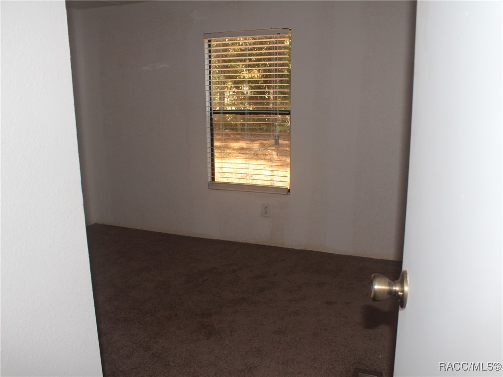 926 N Colin Kelly Point