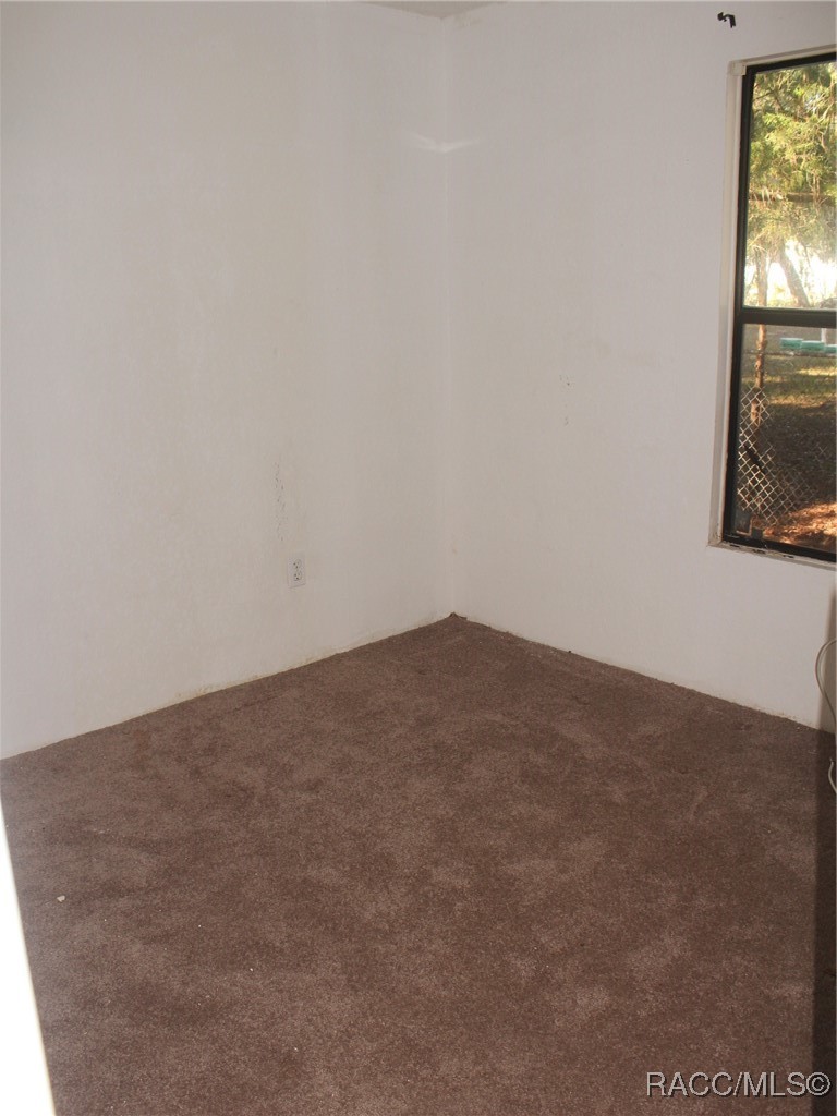 926 N Colin Kelly Point