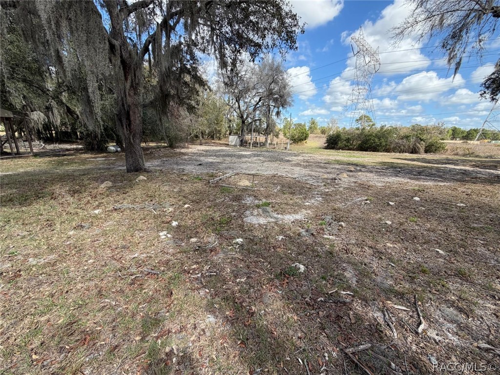 2834 N Reynolds Avenue