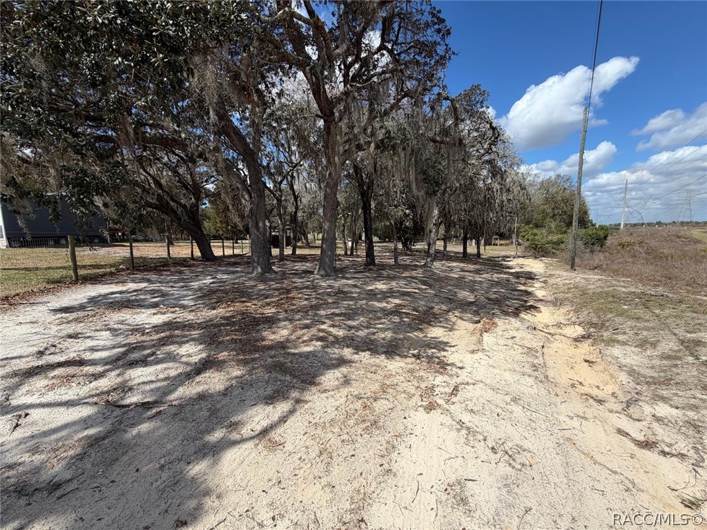 2834 N Reynolds Avenue