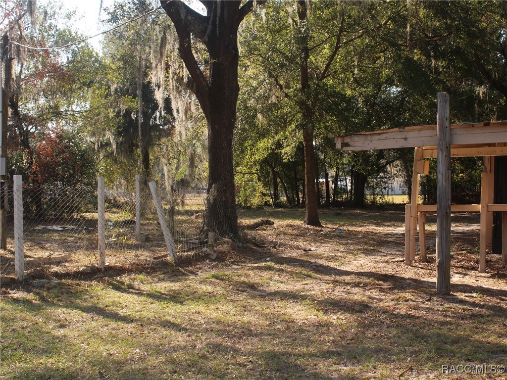 2834 N Reynolds Avenue