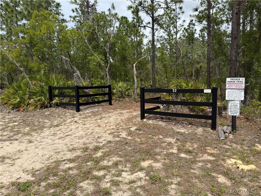 4231 W Bonanza Drive