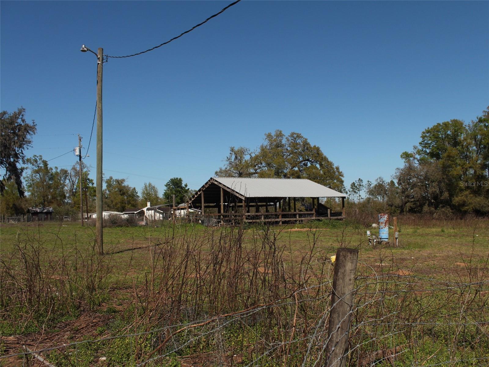 41305 DYKAS LN