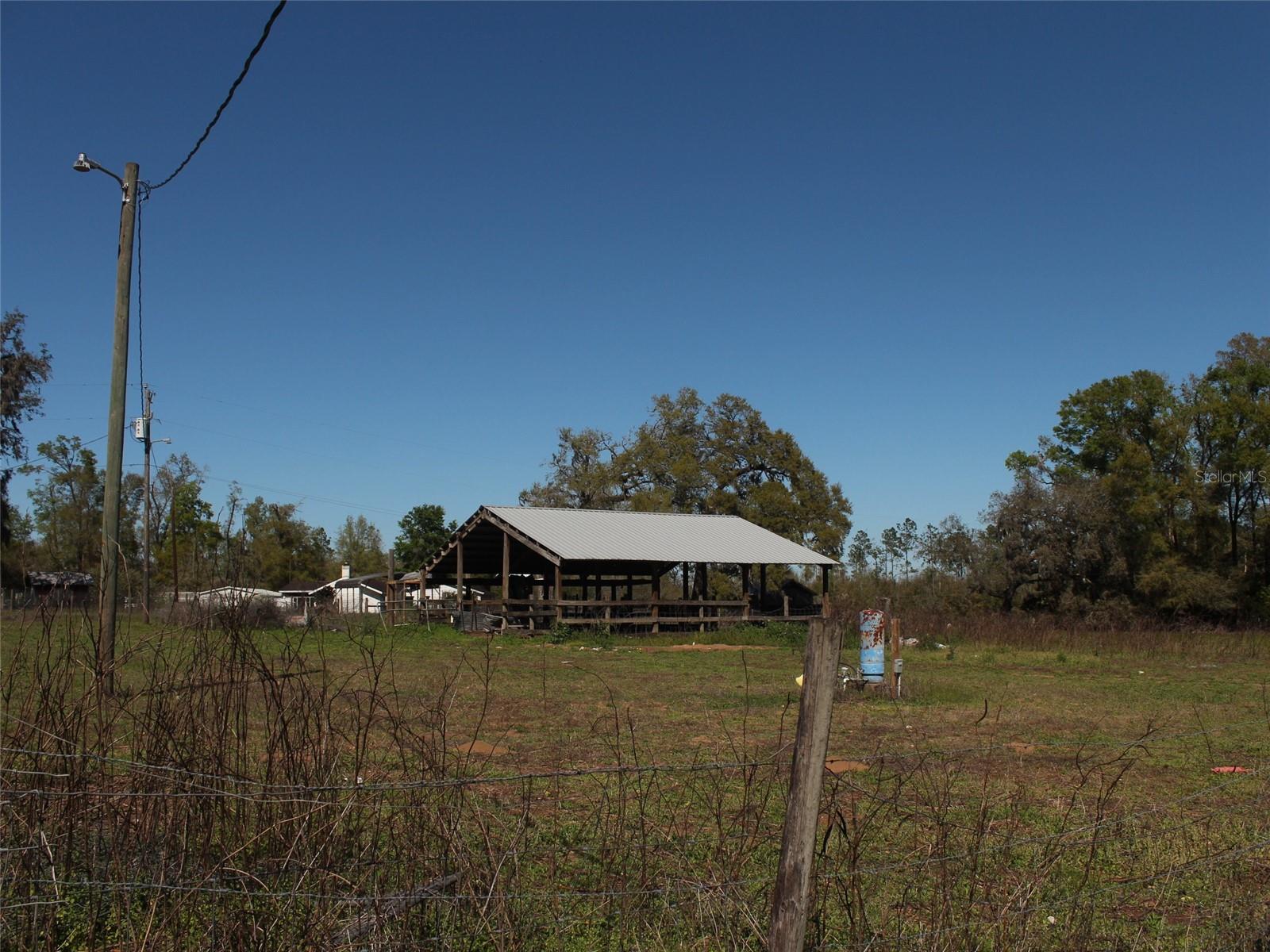 41305 DYKAS LN