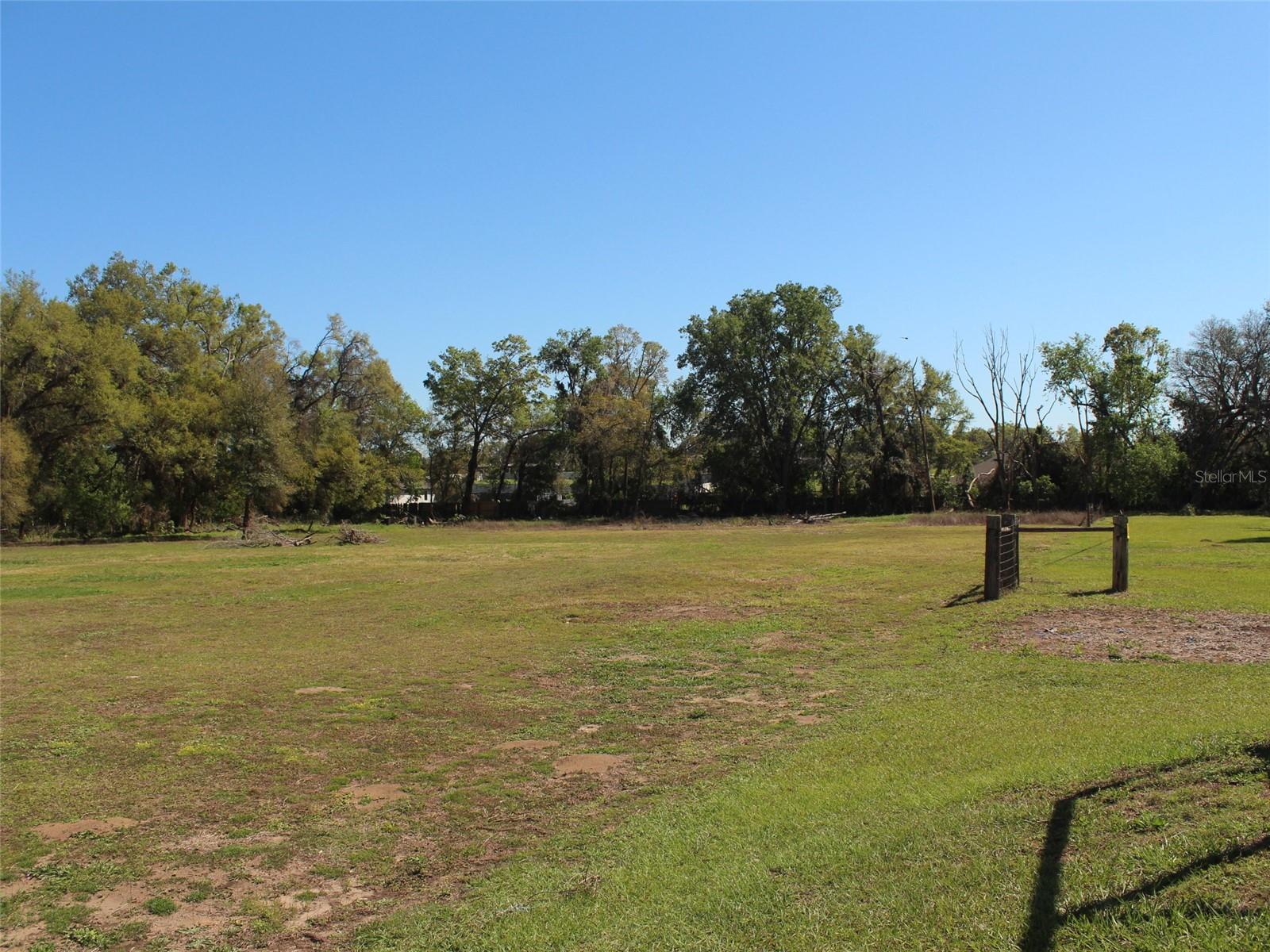 41305 DYKAS LN