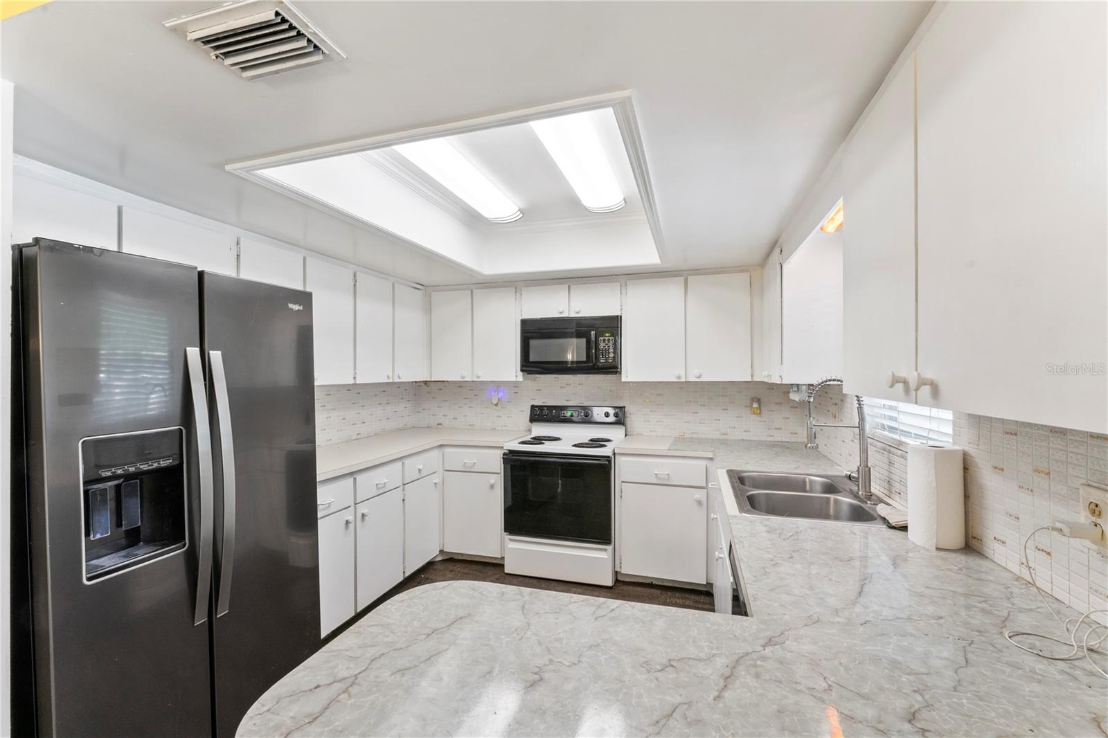 5210 DR MARTIN LUTHER KING JR ST N ST