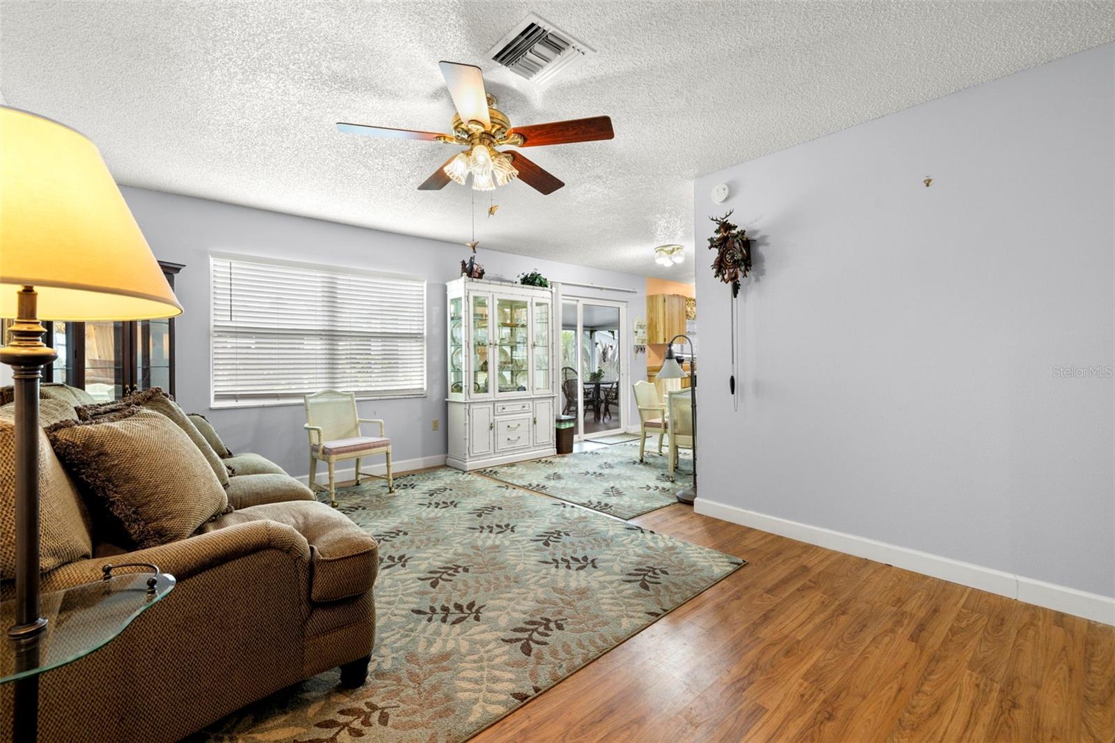 4706 CYPRESS TREE DR