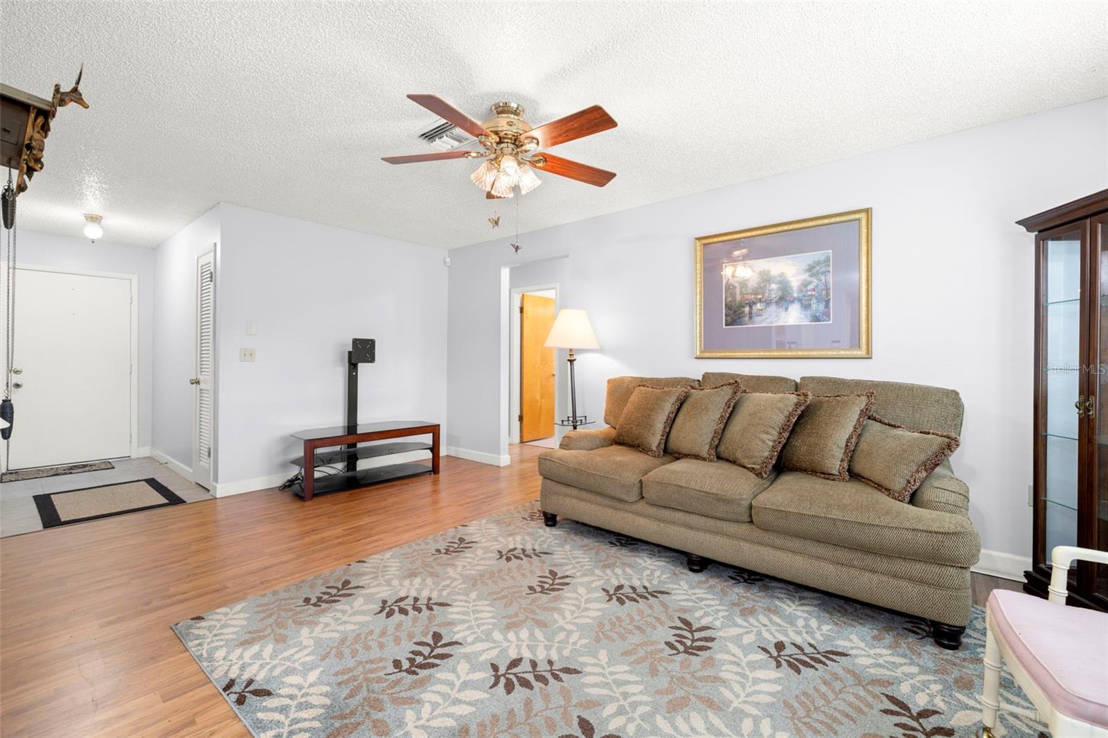 4706 CYPRESS TREE DR