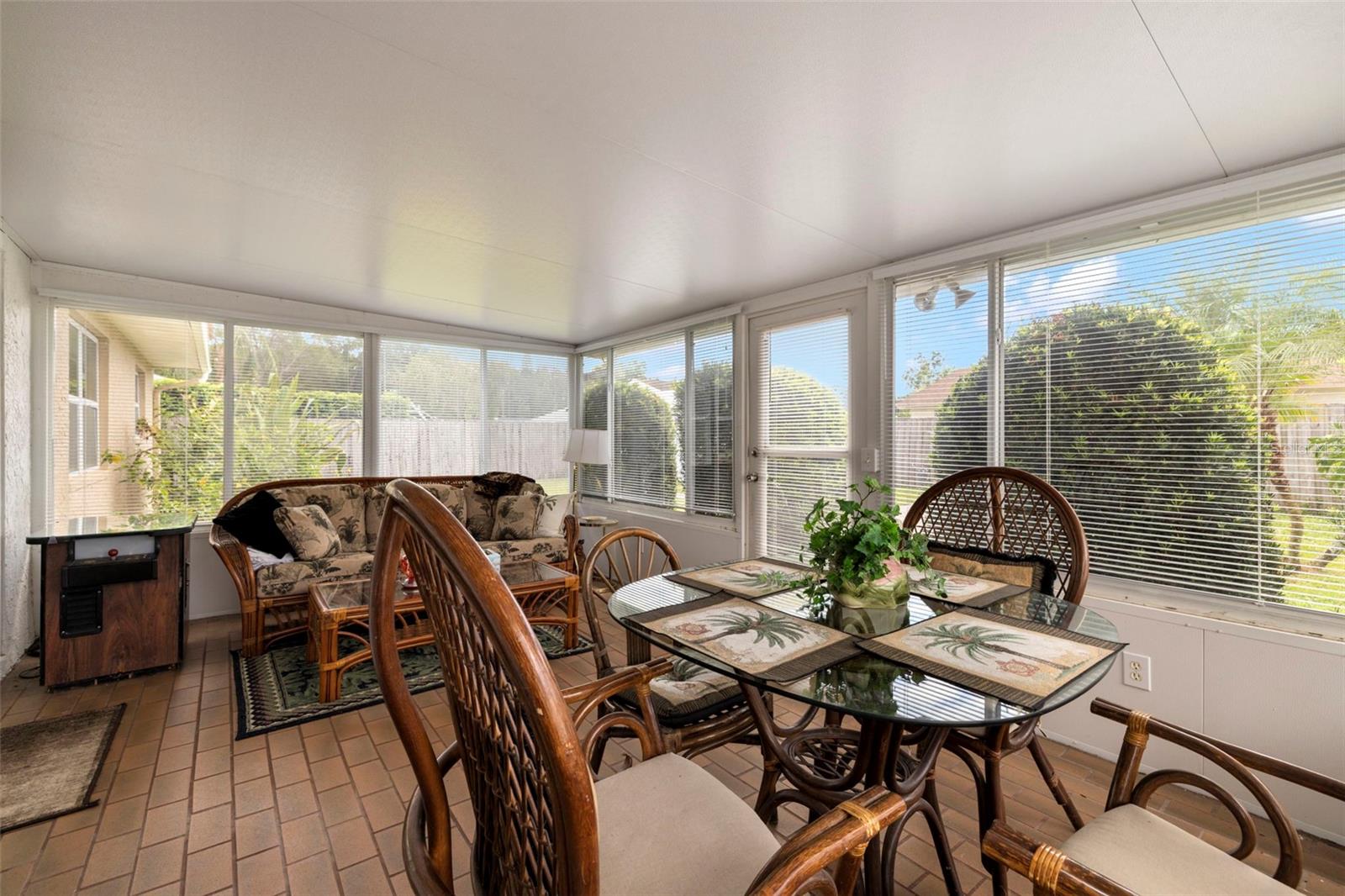 4706 CYPRESS TREE DR