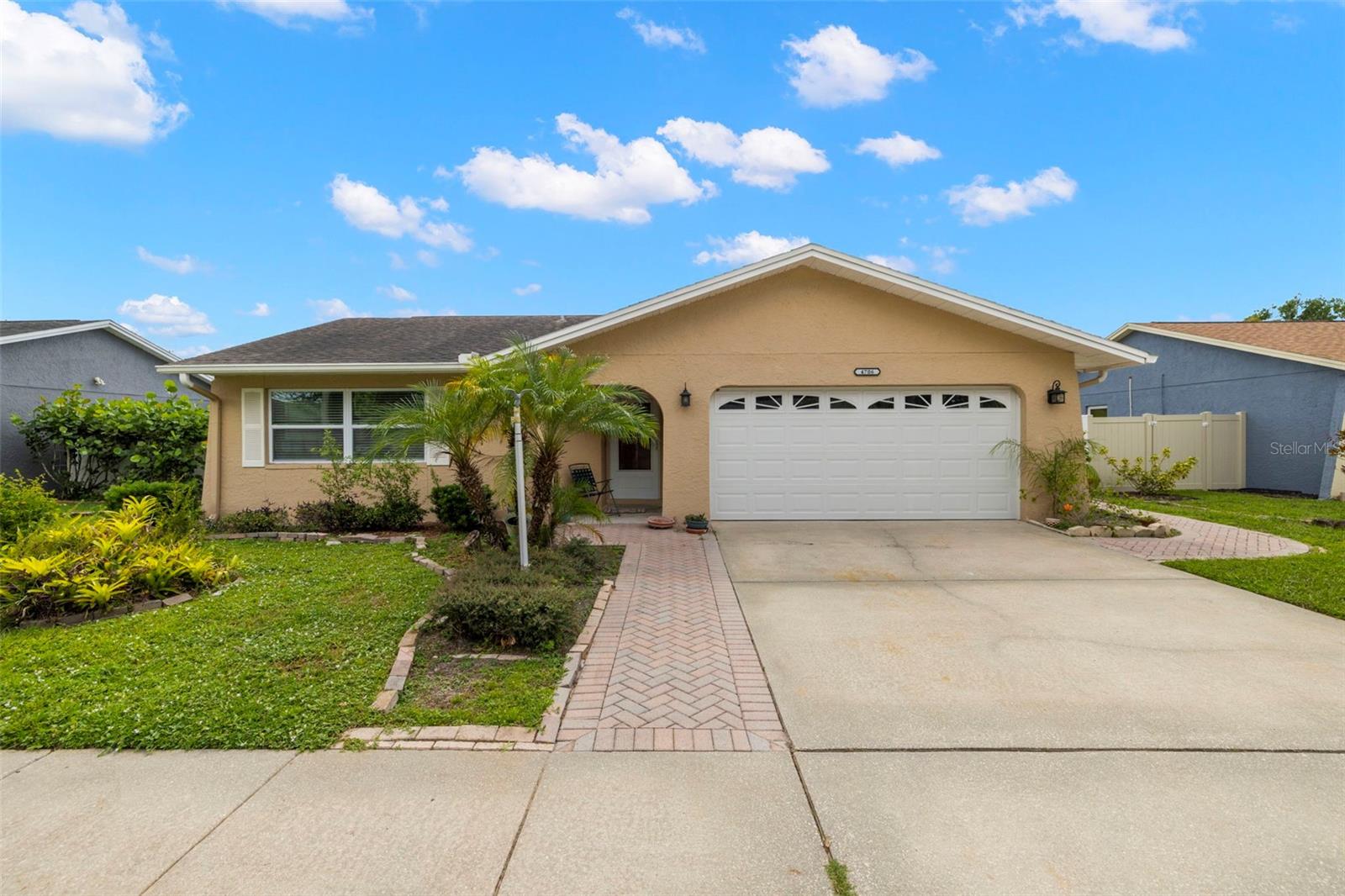 4706 CYPRESS TREE DR