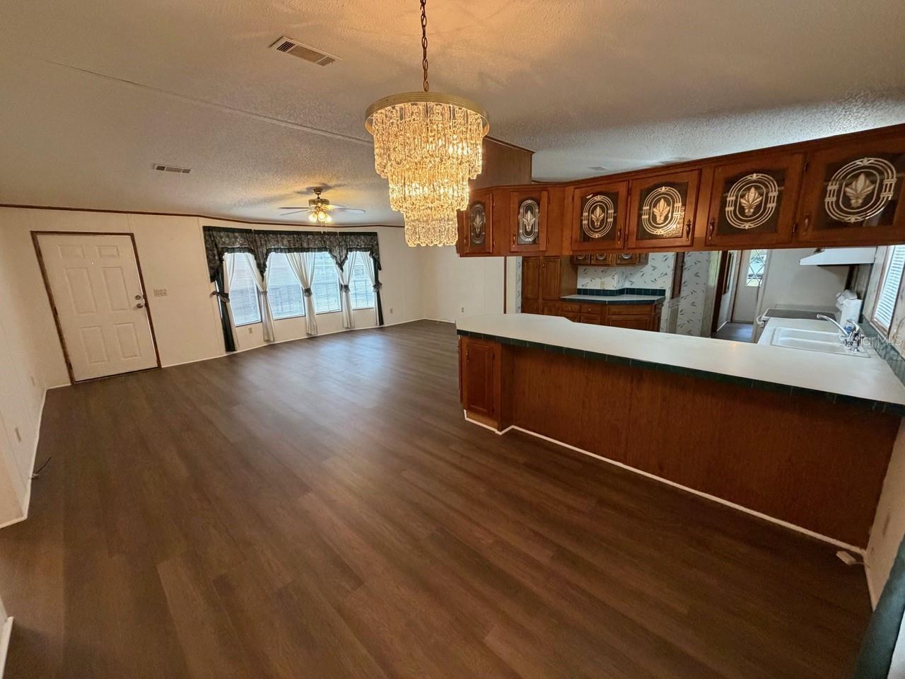 3241 S EDGEWORTH TER