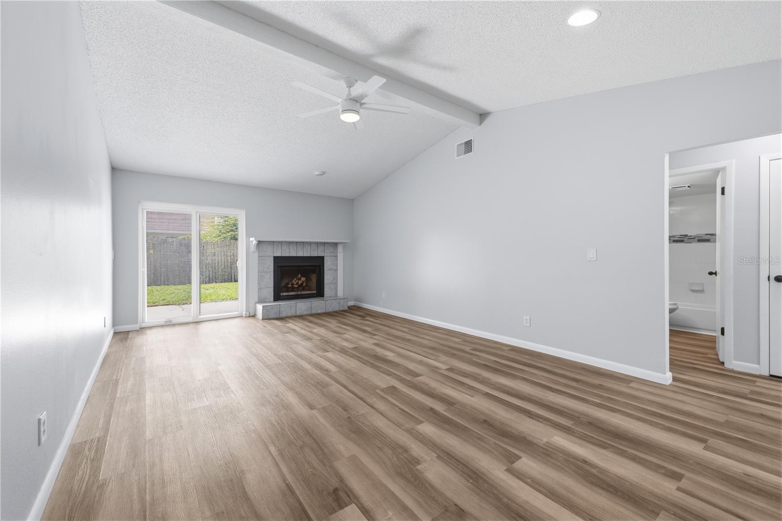 5108 LAWNTON CT