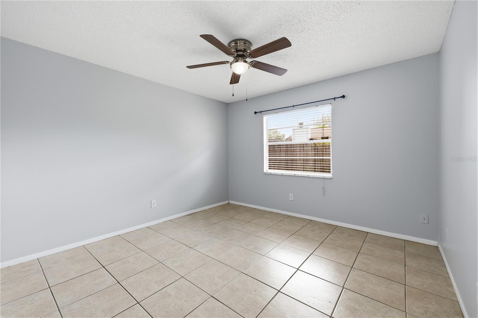 5108 LAWNTON CT