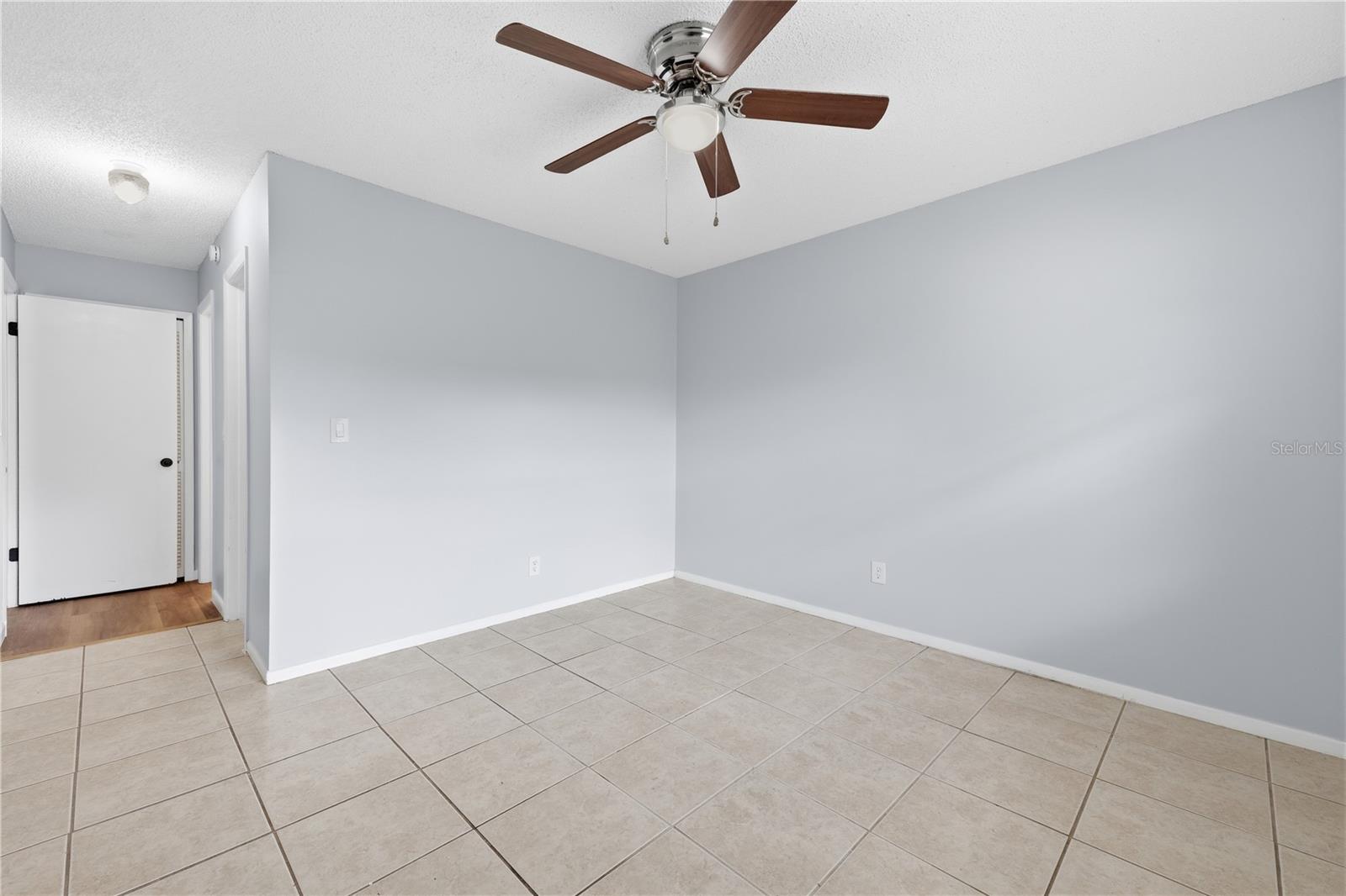 5108 LAWNTON CT