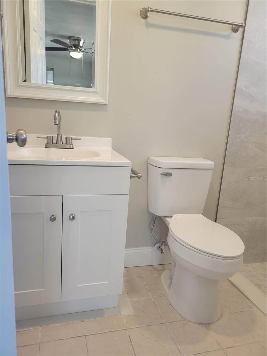 4141 STRATFORD DR #A