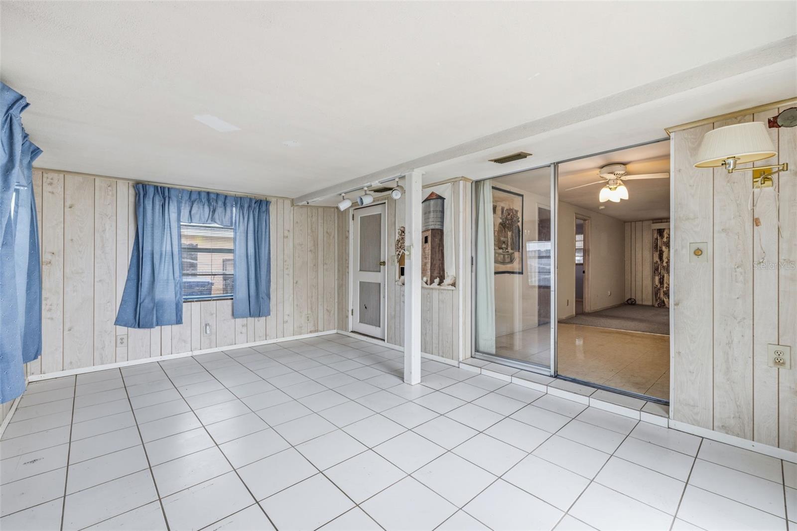 4408 W ELM ST